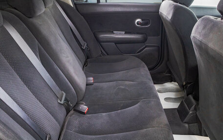 Nissan Tiida, 2010 год, 749 000 рублей, 24 фотография