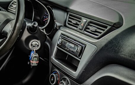 KIA Rio III рестайлинг, 2011 год, 670 000 рублей, 19 фотография