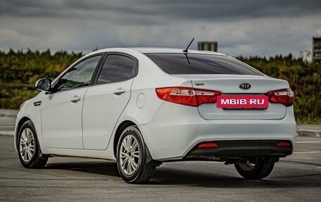 KIA Rio III рестайлинг, 2011 год, 670 000 рублей, 6 фотография