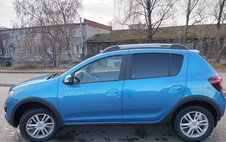 Renault Sandero II рестайлинг, 2016 год, 1 200 000 рублей, 2 фотография