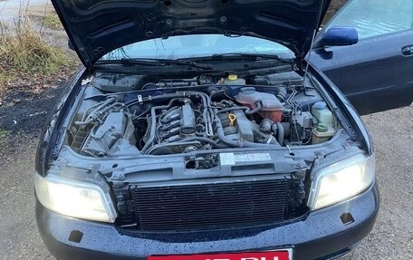 Audi A4, 2001 год, 450 000 рублей, 7 фотография