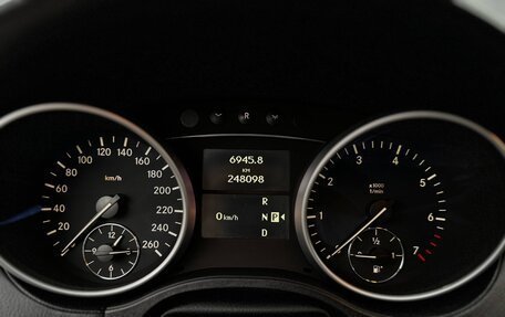 Mercedes-Benz M-Класс, 2011 год, 1 640 000 рублей, 19 фотография