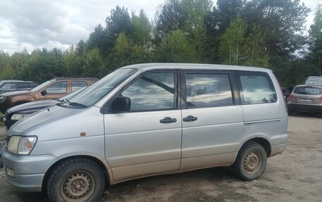 Toyota Lite Ace IV, 1998 год, 620 000 рублей, 1 фотография