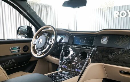 Rolls-Royce Cullinan, 2024 год, 53 500 000 рублей, 10 фотография