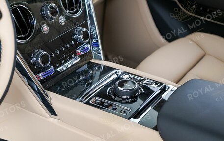 Rolls-Royce Cullinan, 2024 год, 53 500 000 рублей, 12 фотография