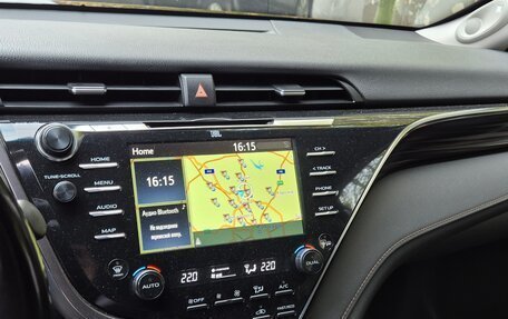 Toyota Camry, 2020 год, 2 450 000 рублей, 12 фотография