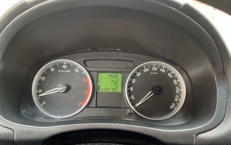 Skoda Fabia II, 2008 год, 315 000 рублей, 14 фотография