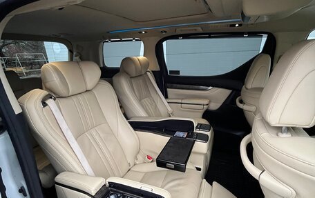 Toyota Alphard III, 2019 год, 6 850 000 рублей, 13 фотография