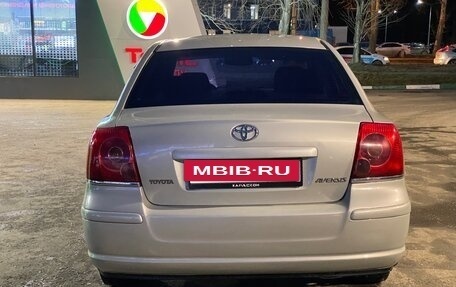 Toyota Avensis III рестайлинг, 2006 год, 550 000 рублей, 4 фотография