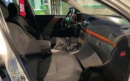 Toyota Avensis III рестайлинг, 2006 год, 550 000 рублей, 12 фотография