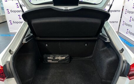 Volkswagen Polo VI (EU Market), 2021 год, 1 700 000 рублей, 19 фотография