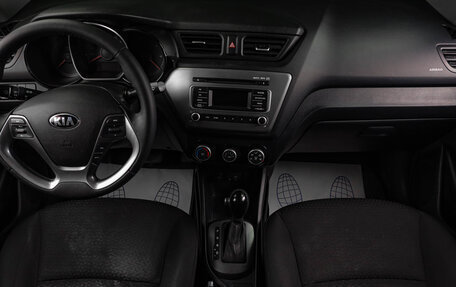 KIA Rio III рестайлинг, 2016 год, 1 099 000 рублей, 8 фотография