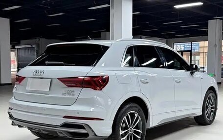 Audi Q3, 2022 год, 2 180 000 рублей, 8 фотография