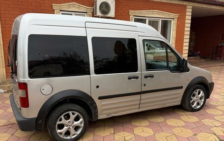 Ford Tourneo Connect I, 2006 год, 700 000 рублей, 3 фотография