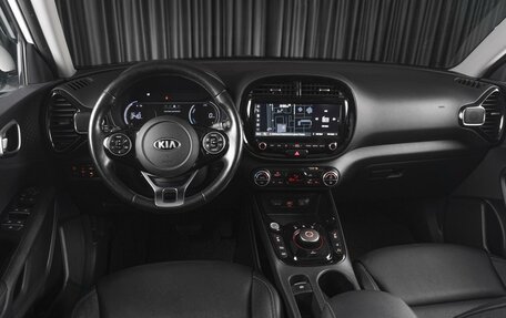 KIA Soul II рестайлинг, 2019 год, 2 439 000 рублей, 7 фотография