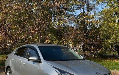 KIA Rio IV, 2017 год, 950 000 рублей, 1 фотография