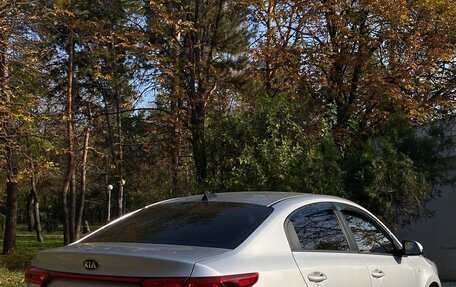 KIA Rio IV, 2017 год, 950 000 рублей, 6 фотография