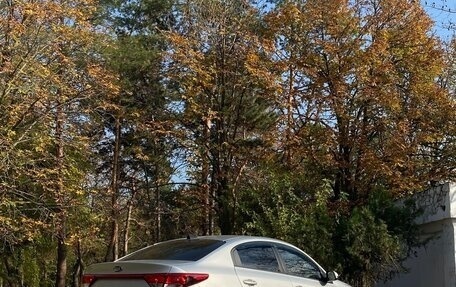 KIA Rio IV, 2017 год, 950 000 рублей, 4 фотография