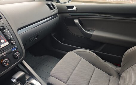 Volkswagen Golf V, 2008 год, 850 000 рублей, 16 фотография