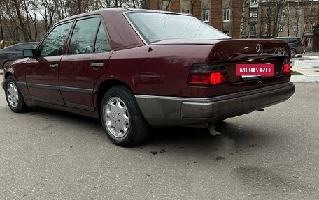 Mercedes-Benz W124, 1988 год, 400 000 рублей, 4 фотография