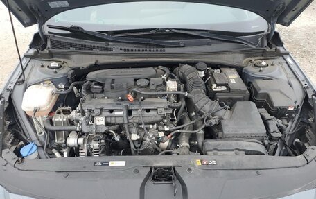 Hyundai Elantra, 2022 год, 1 150 000 рублей, 8 фотография