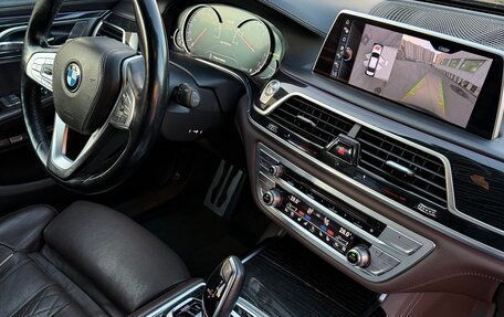 BMW 7 серия, 2016 год, 3 150 000 рублей, 27 фотография