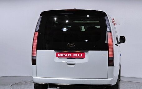 Hyundai Staria, 2025 год, 10 600 000 рублей, 4 фотография