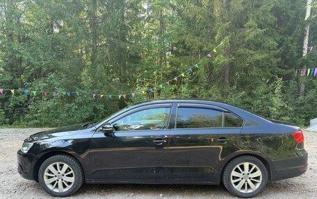 Volkswagen Jetta VI, 2013 год, 800 000 рублей, 13 фотография