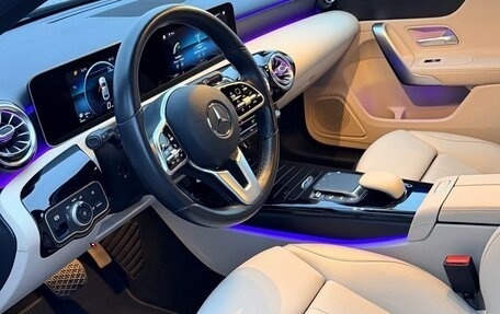 Mercedes-Benz A-Класс, 2020 год, 3 250 000 рублей, 5 фотография