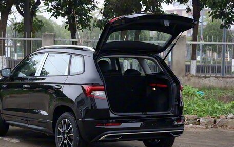 Skoda Karoq I, 2025 год, 2 690 000 рублей, 6 фотография