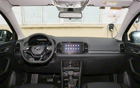 Skoda Karoq I, 2025 год, 2 690 000 рублей, 10 фотография