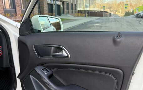 Mercedes-Benz GLA, 2017 год, 2 480 000 рублей, 16 фотография