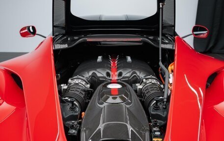 Ferrari LaFerrari, 2014 год, 390 000 032 рублей, 8 фотография