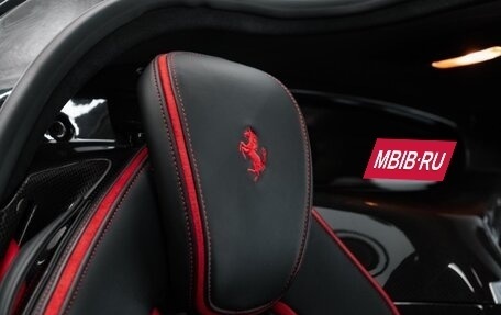 Ferrari LaFerrari, 2014 год, 390 000 032 рублей, 13 фотография