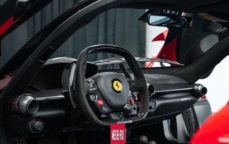 Ferrari LaFerrari, 2014 год, 390 000 032 рублей, 12 фотография