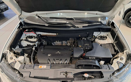 Mitsubishi Outlander III рестайлинг 3, 2018 год, 2 550 000 рублей, 9 фотография