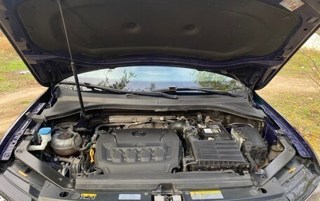 Volkswagen Tiguan II, 2020 год, 2 400 000 рублей, 18 фотография