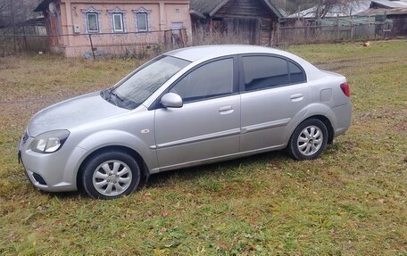 KIA Rio II, 2009 год, 450 000 рублей, 1 фотография