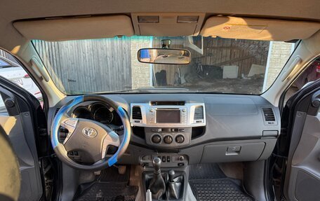 Toyota Hilux VII, 2013 год, 1 850 000 рублей, 5 фотография