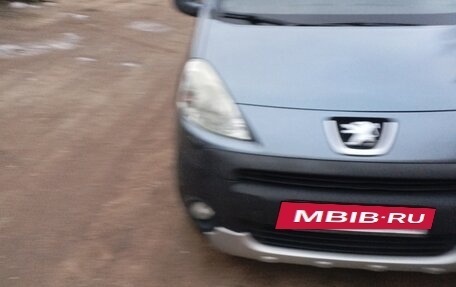 Peugeot Partner II рестайлинг 2, 2010 год, 470 000 рублей, 4 фотография