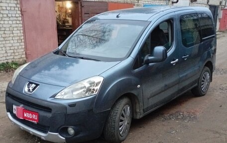 Peugeot Partner II рестайлинг 2, 2010 год, 470 000 рублей, 5 фотография