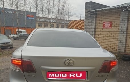 Toyota Avensis III рестайлинг, 2009 год, 1 010 000 рублей, 2 фотография