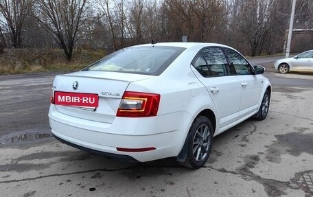 Skoda Octavia, 2018 год, 2 300 000 рублей, 3 фотография