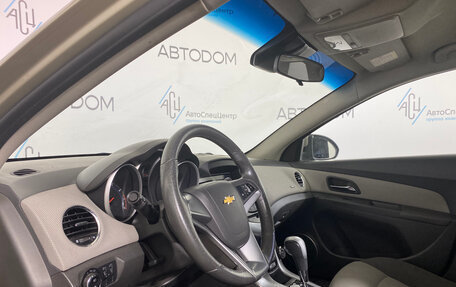 Chevrolet Cruze II, 2010 год, 567 000 рублей, 7 фотография