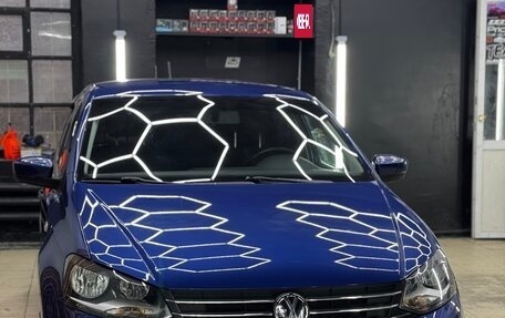 Volkswagen Polo VI (EU Market), 2018 год, 1 200 000 рублей, 1 фотография