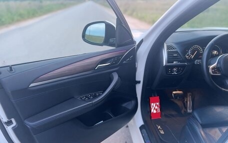 BMW X3, 2017 год, 4 000 000 рублей, 12 фотография