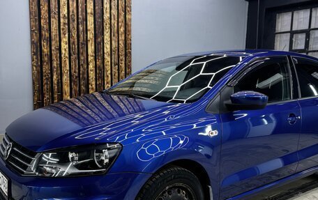 Volkswagen Polo VI (EU Market), 2018 год, 1 200 000 рублей, 2 фотография