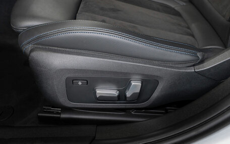 BMW 3 серия, 2019 год, 4 050 000 рублей, 4 фотография