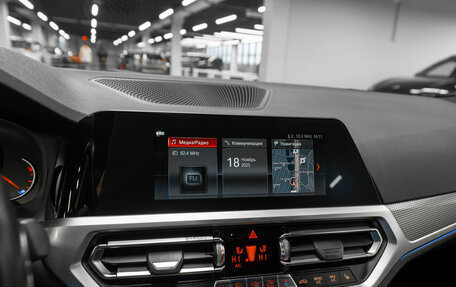 BMW 3 серия, 2019 год, 4 050 000 рублей, 3 фотография