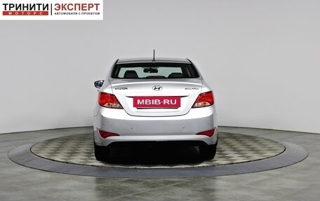 Hyundai Solaris II рестайлинг, 2015 год, 1 027 000 рублей, 7 фотография